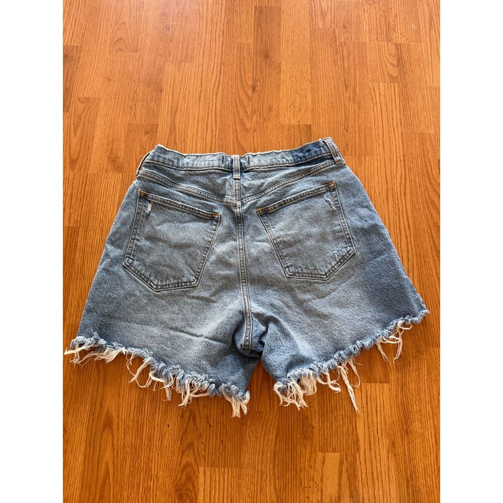 Abercrombie & Fitch Curve Love High Rise Dad Short - Picture 3 of 6